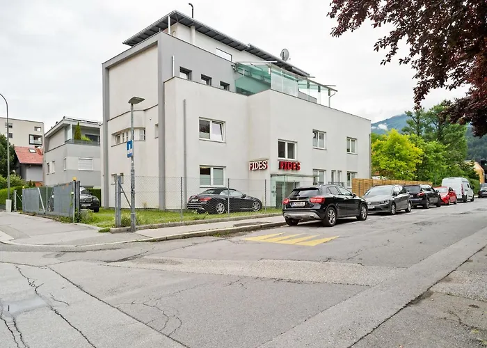 Near Bergisel Jump Апартаменты *