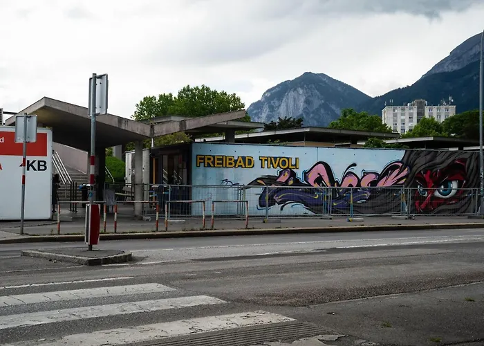 Near Bergisel Jump Lägenhet *