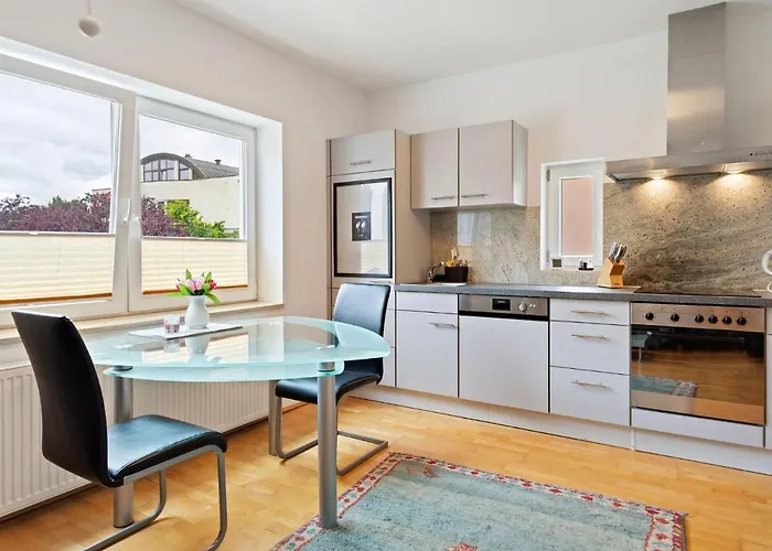 Near Bergisel Jump Апартаменты *